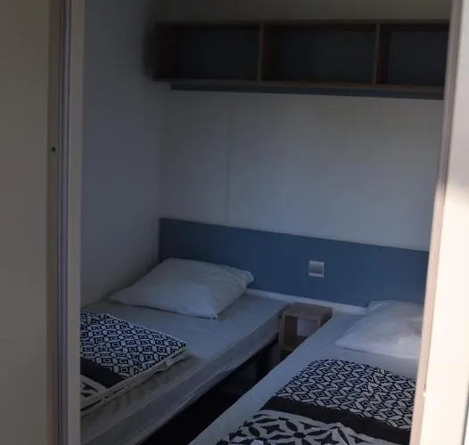 Campeggio Adults Only La Croix Badeau Soulaines-Dhuys